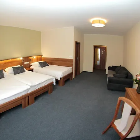 Baltaci Stary Zamek Gasthuis 3*