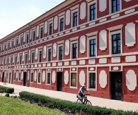 Baltaci Stary Zamek 招待所 Napajedla